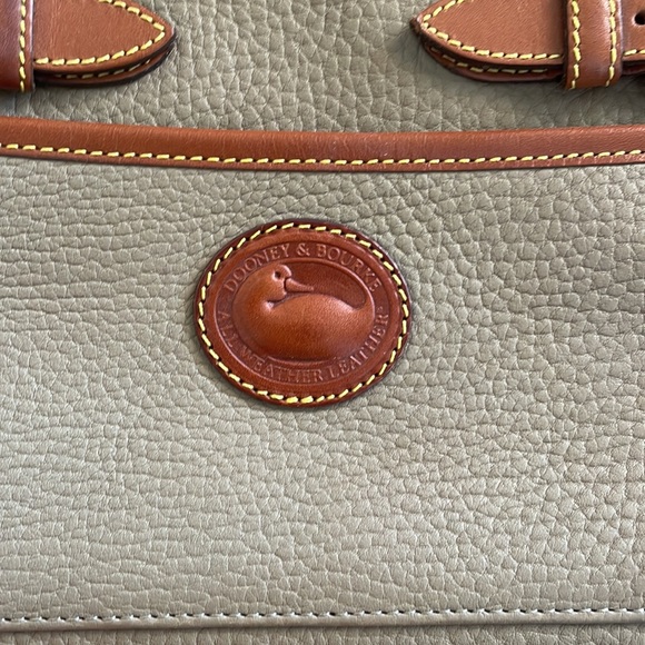 Vintage Dooney and Bourke - Picture 4 of 4